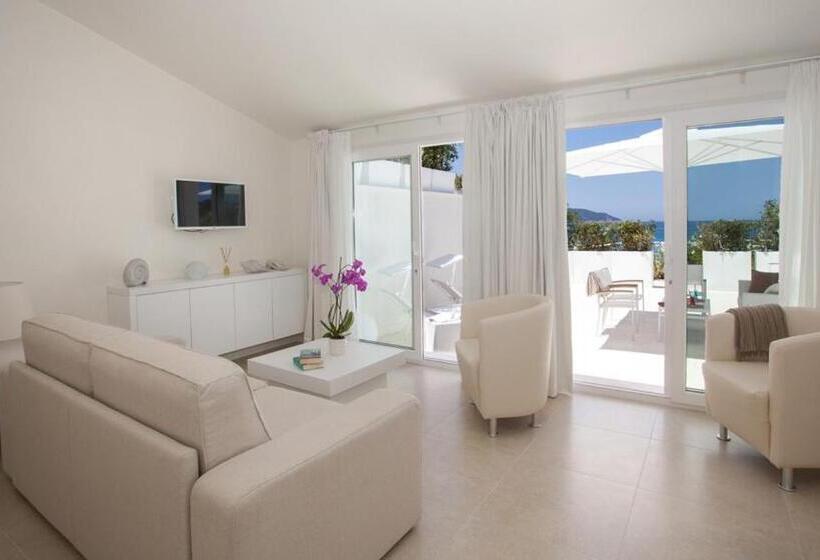 منتجع Baia Bianca Suites