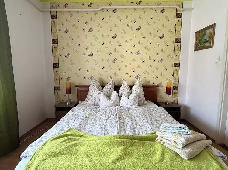 Hotelli Joker Villa Apartementhaus