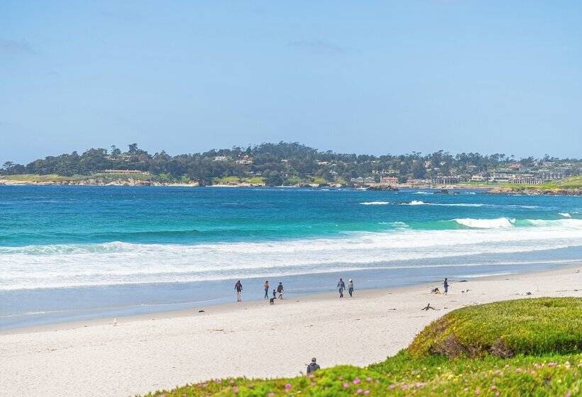 12 Oaks Romantic Escape For 2