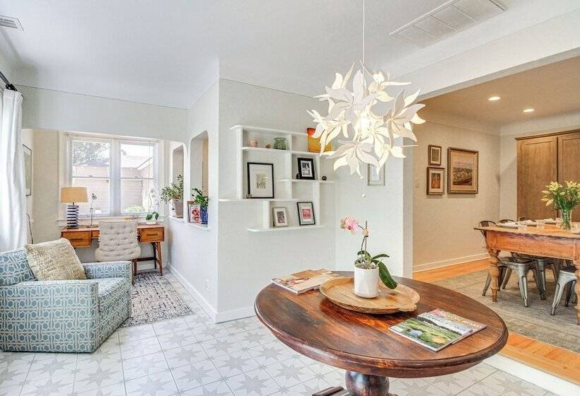 Albuquerque Adobe Cottage: Yard, Walkable Area