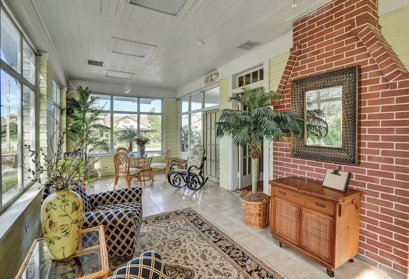 Arcadia Bed & Breakfast