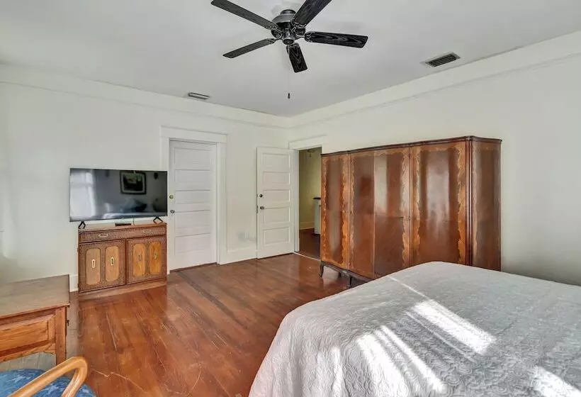 Arcadia Bed & Breakfast