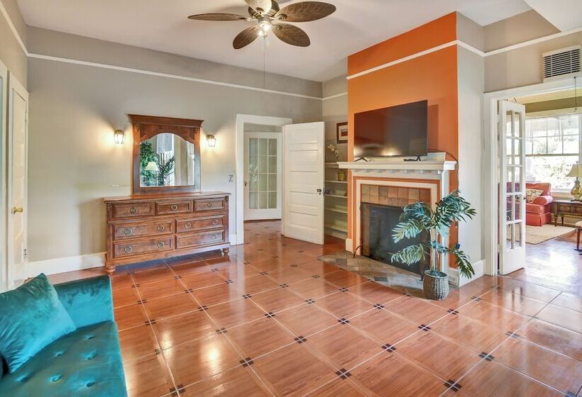 Arcadia Bed & Breakfast