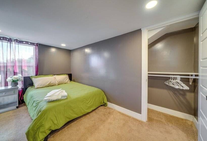 Bright New Albany Home: 12 Mi To Churchill Downs!