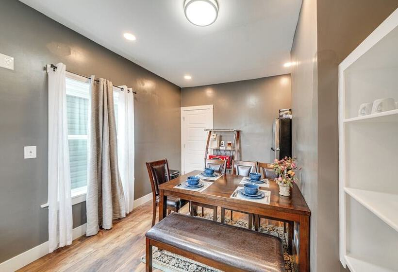 Bright New Albany Home: 12 Mi To Churchill Downs!