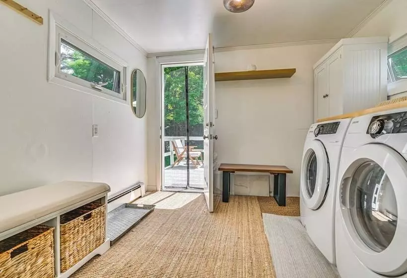 Charming Catskills Getaway: Hike, Bike, Sip & More