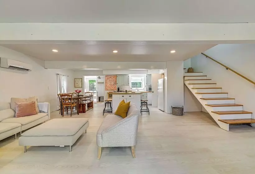 Charming Catskills Getaway: Hike, Bike, Sip & More