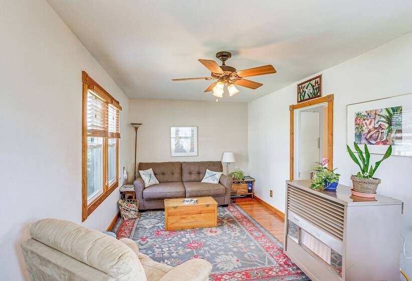 Cozy Dove Creek Cottage W/ Patio & Spacious Yard