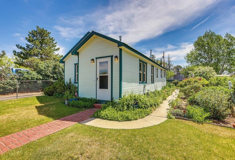 Cozy Dove Creek Cottage W/ Patio & Spacious Yard