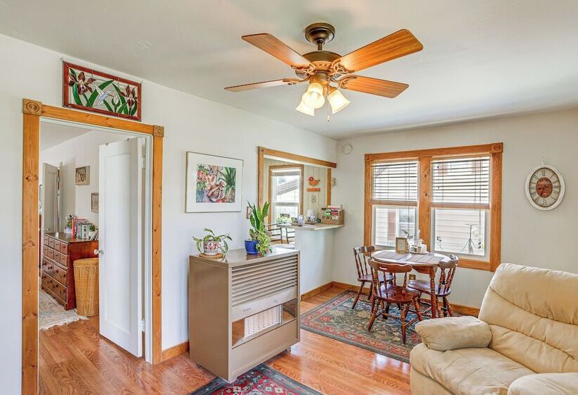 Cozy Dove Creek Cottage W/ Patio & Spacious Yard