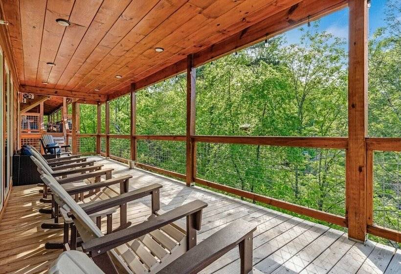 Elegant Elite Estate By Ghosal Luxury Lodging