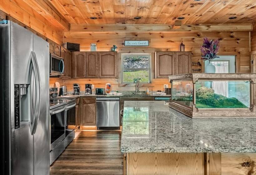 Elegant Elite Estate By Ghosal Luxury Lodging