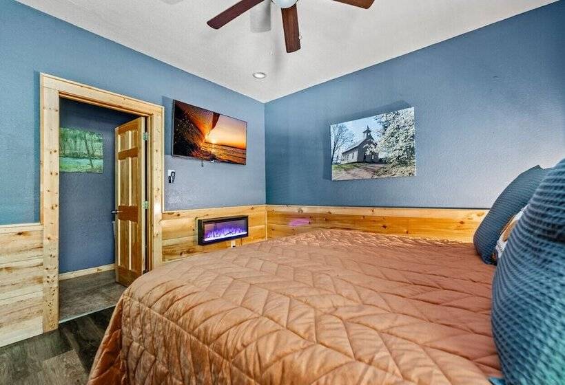 Elegant Elite Estate By Ghosal Luxury Lodging