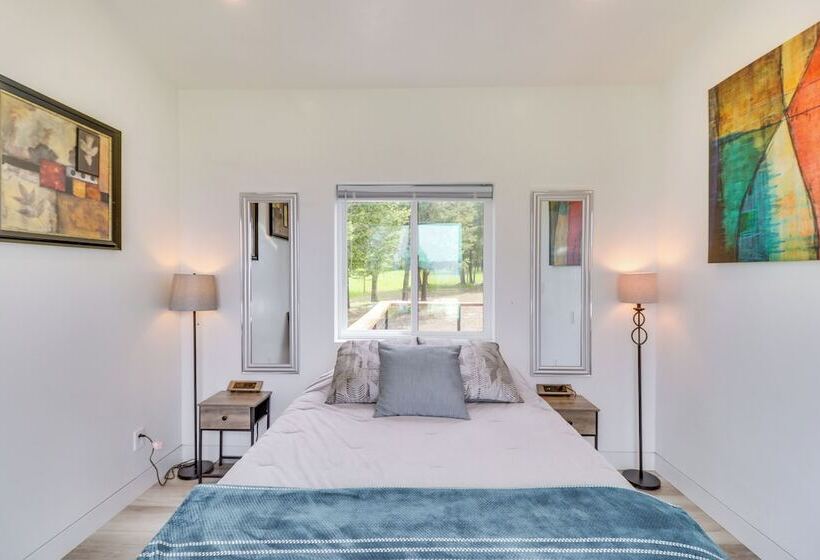 Hot Tub & Views:  Sunset Valley Retreat  In Eureka