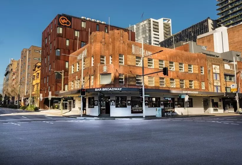 هتل Bar Broadway
