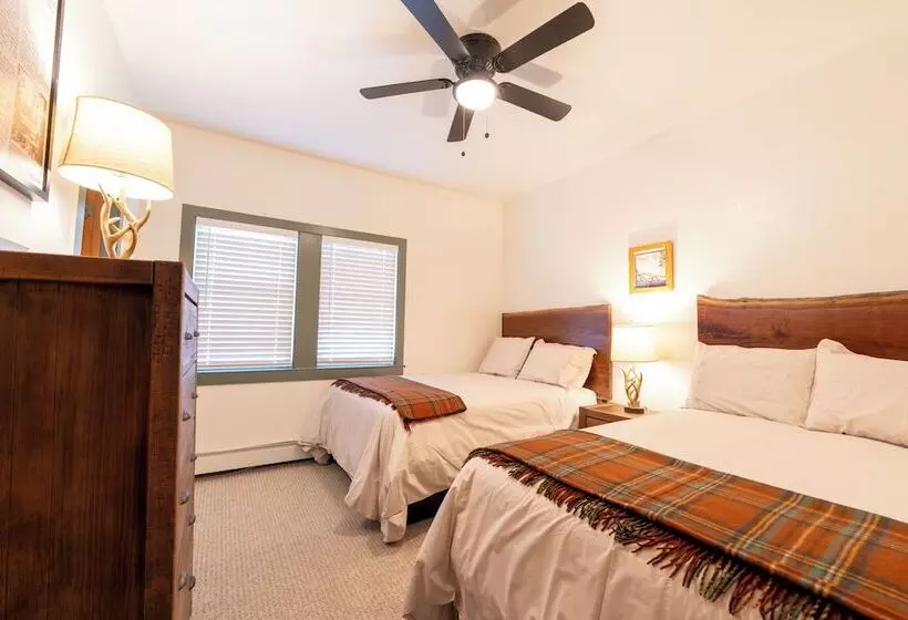 Hotelli Camp Richardson Resort