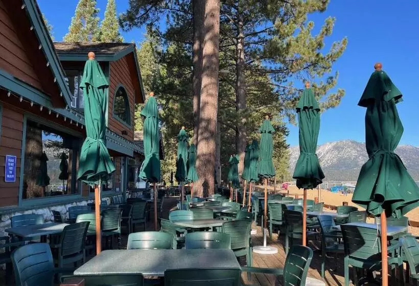 Hotelli Camp Richardson Resort