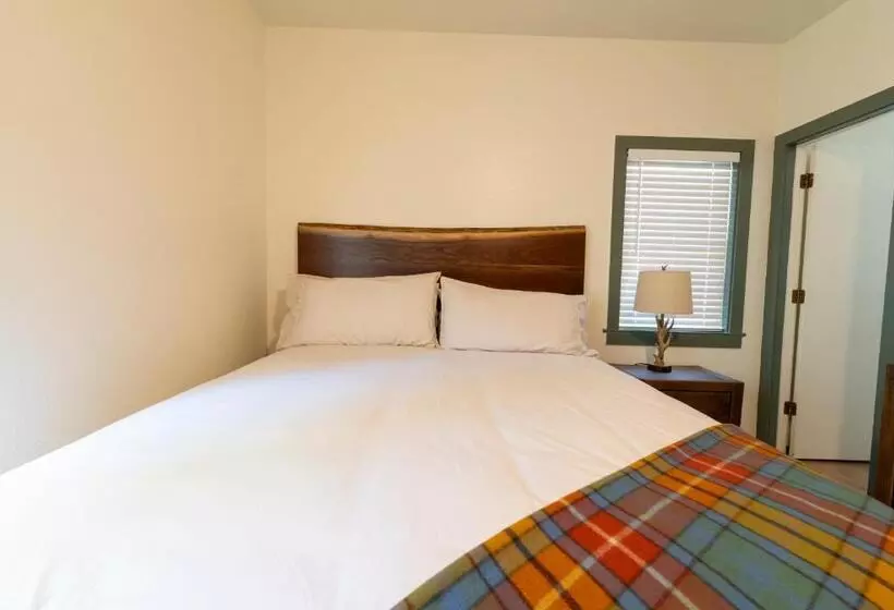 Hotelli Camp Richardson Resort