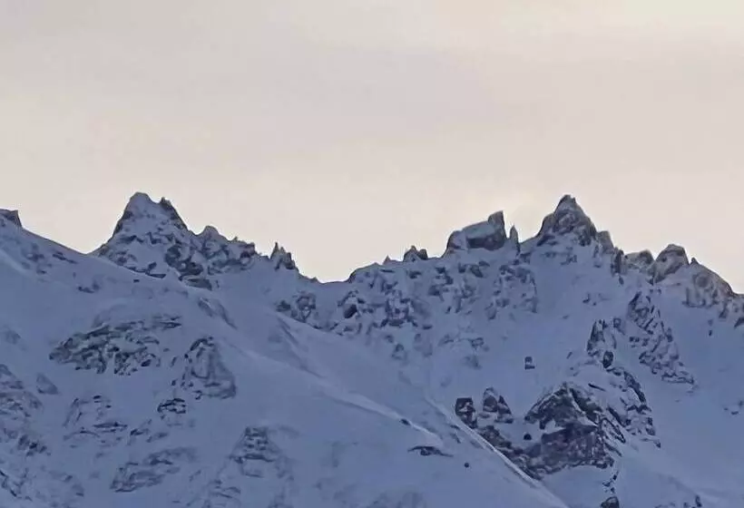 Hotelli Cantwell Cabins