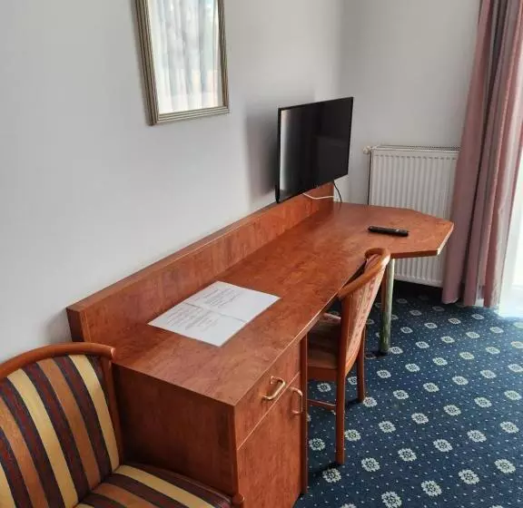 ホテル Hoyers In Pinneberg