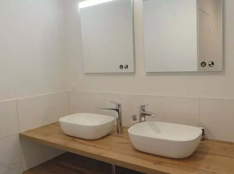 ホテル Les Jardins De Saulzet