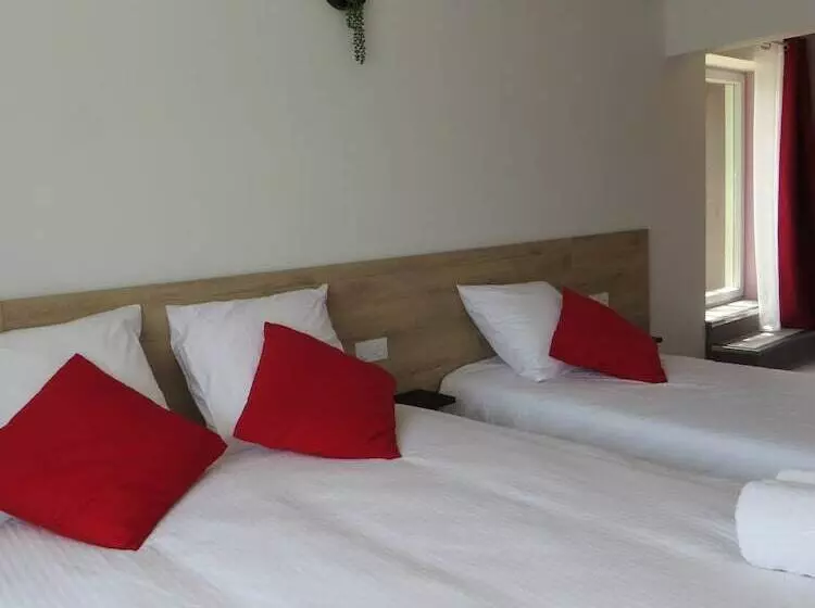 ホテル Les Jardins De Saulzet