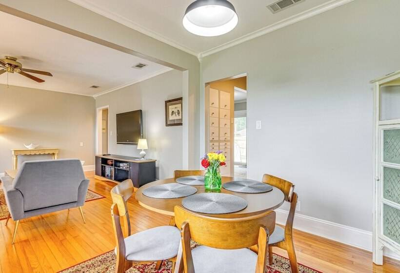 Pensacola Family Home W/ Fenced Yard: Pets Welcome