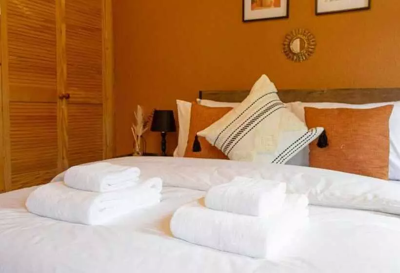 レジデンス Charming Frome Retreat With 4 Bedrooms