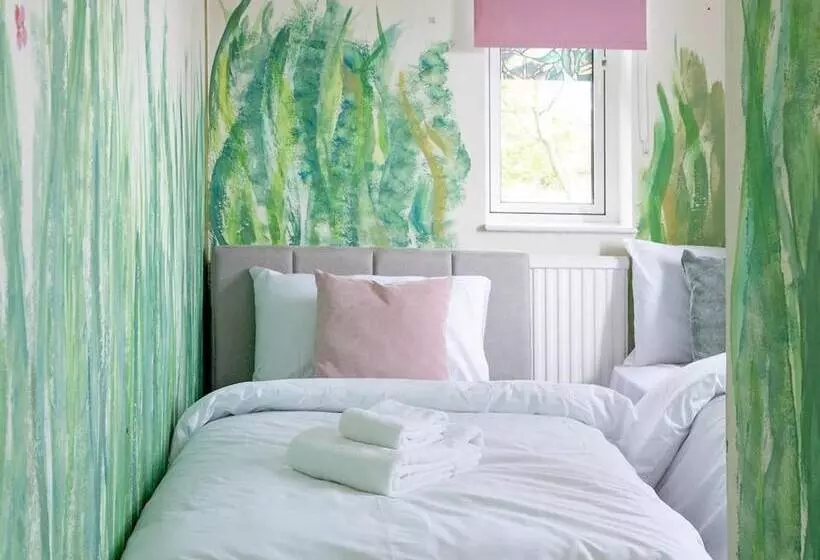 レジデンス Charming Frome Retreat With 4 Bedrooms