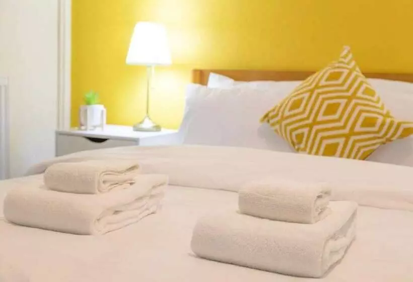 レジデンス Charming Frome Retreat With 4 Bedrooms