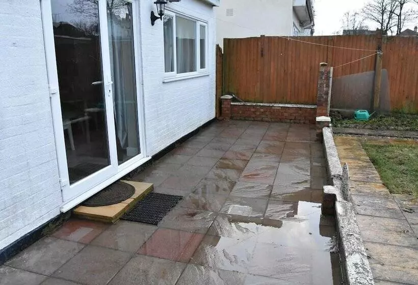 Residenssi Charming Wembley Home Near Wembley Stadium