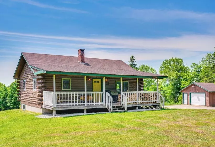 Rustic Cabin In West Danville W/ Deck & Fire Pit!