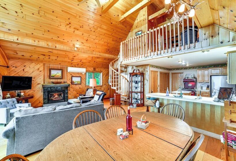 Secluded Oxford Cabin On 75 Acres: Sunset Views!