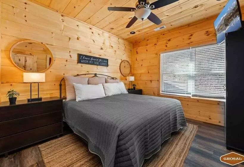 Skyview Serenity By Ghosal Luxury Lodging