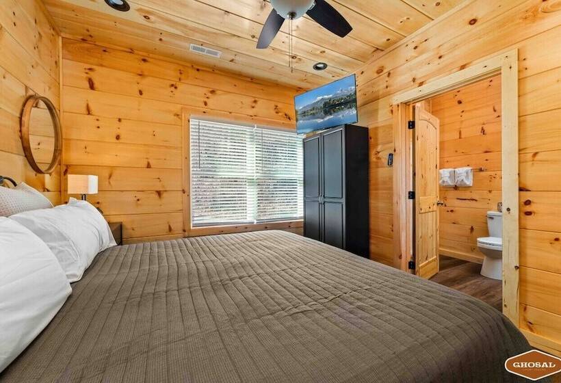 Skyview Serenity By Ghosal Luxury Lodging