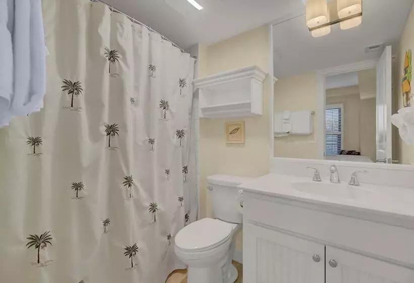 311 B Shipwatch By Avantstay Shared Pool + View