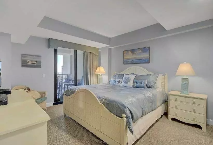 311 B Shipwatch By Avantstay Shared Pool + View