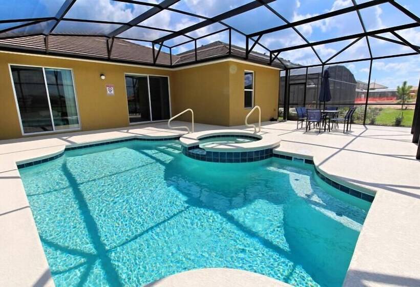 5132oa 5 Bed With Games Room And Spa