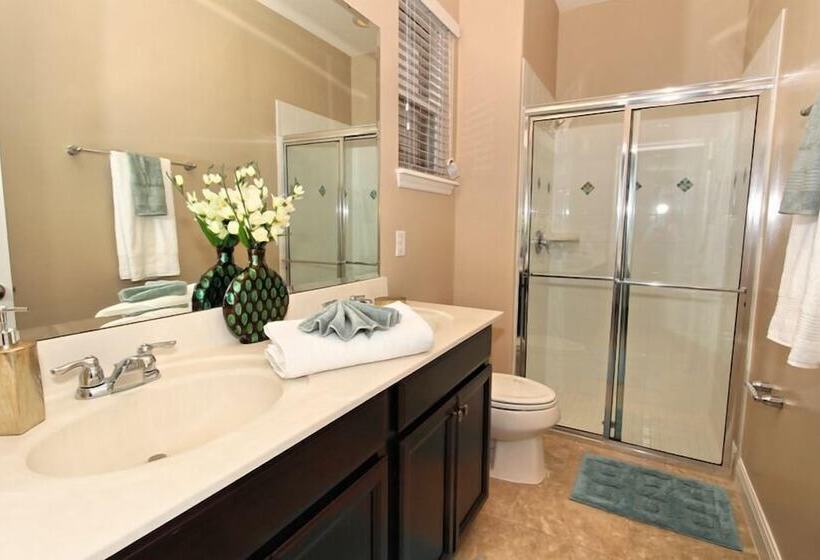 5132oa 5 Bed With Games Room And Spa