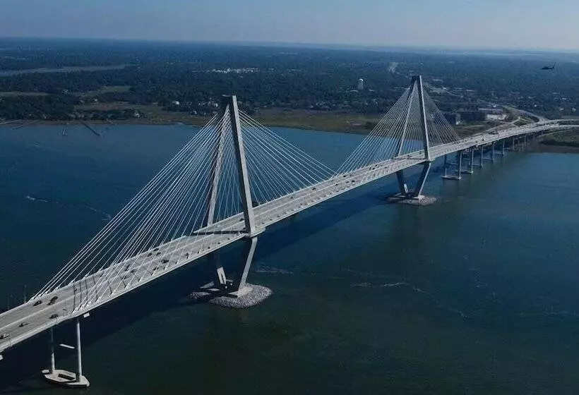 75 Grand Pavilion By Avantstay Steps From Beach + 2 Community Pools