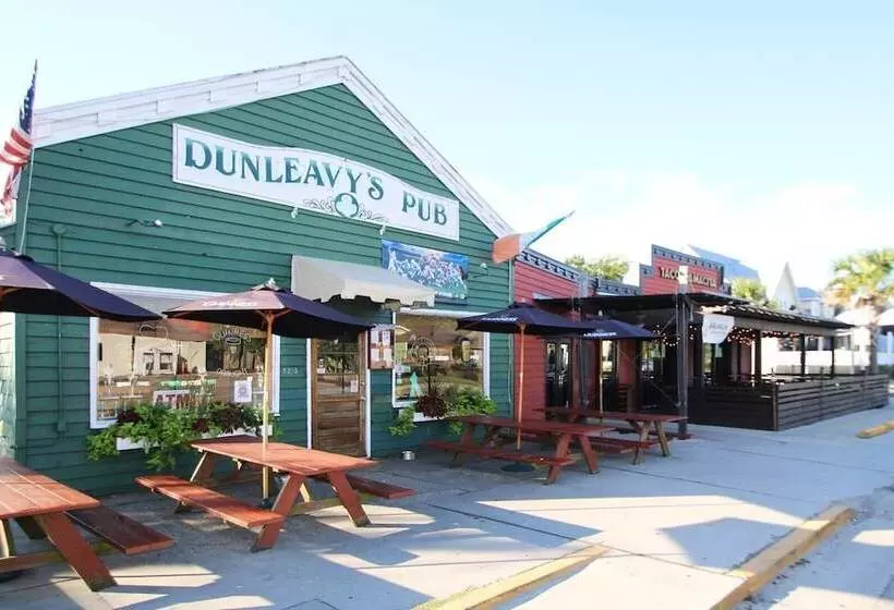 75 Grand Pavilion By Avantstay Steps From Beach + 2 Community Pools