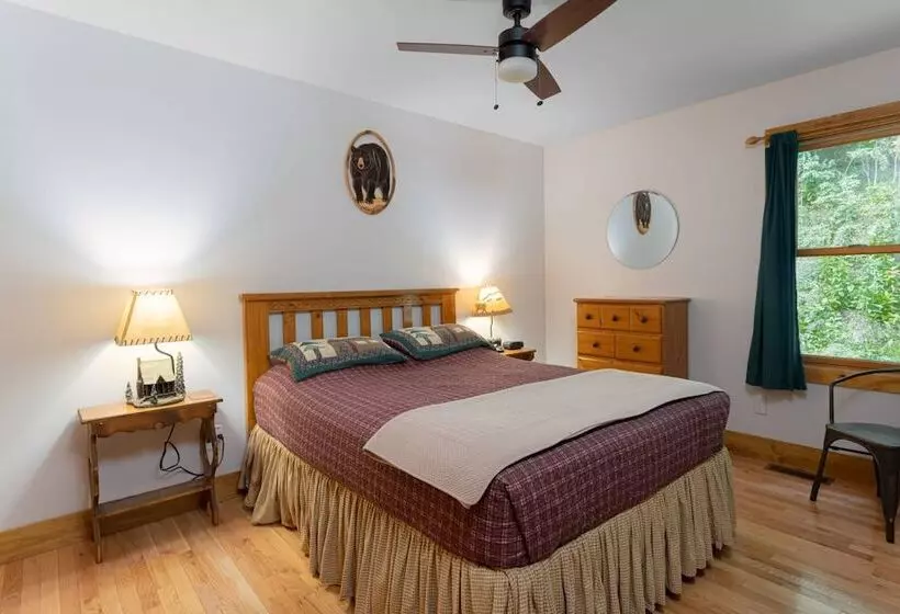 Among The Clouds By Avantstay Views + Hot Tub