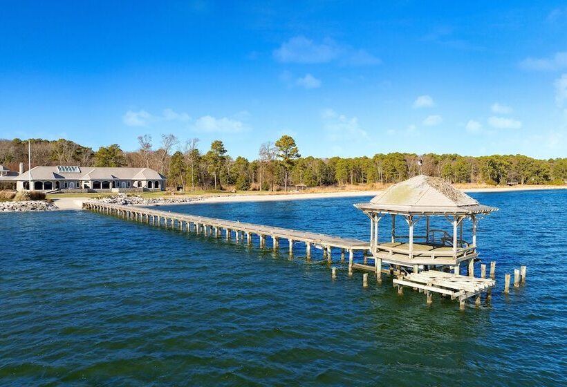 Bay House By Avantstay Waterfront, Pier, Pond
