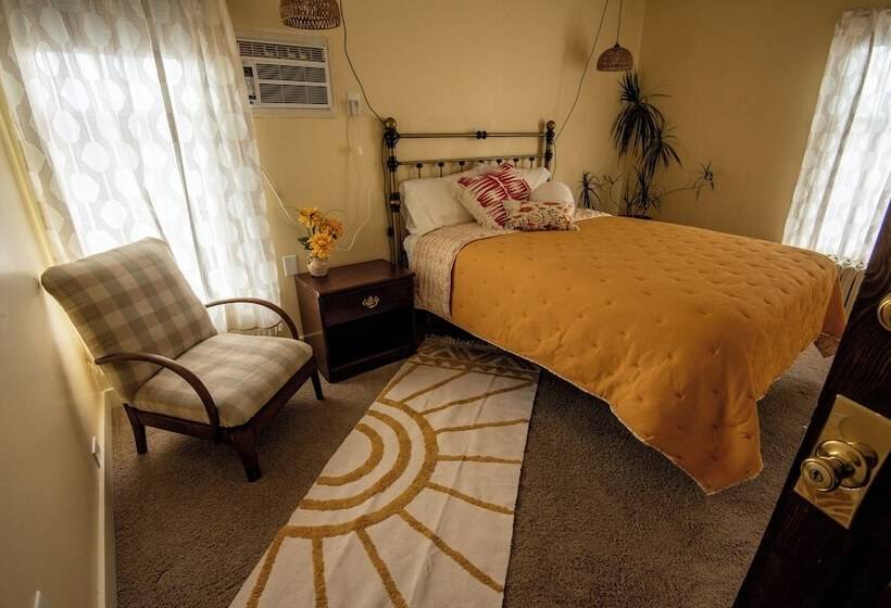 צימר The Boho Buffalo Inn