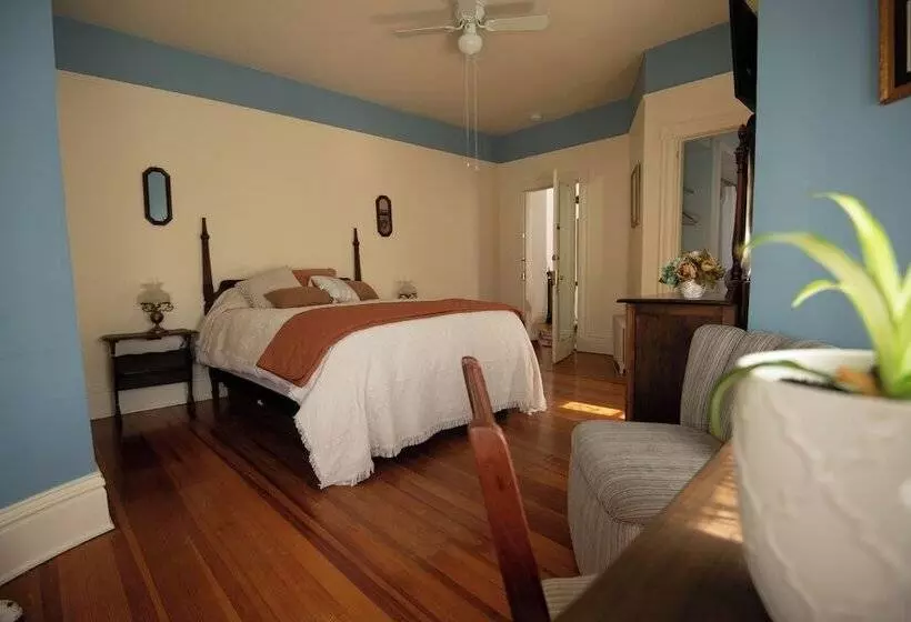 Aamiaismajoitus (B&B) The Boho Buffalo Inn