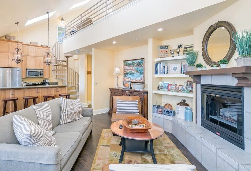 Blue Mesa Lodge 40b By Avantstay Ski In/ Ski Out Unit W/ Balcony!