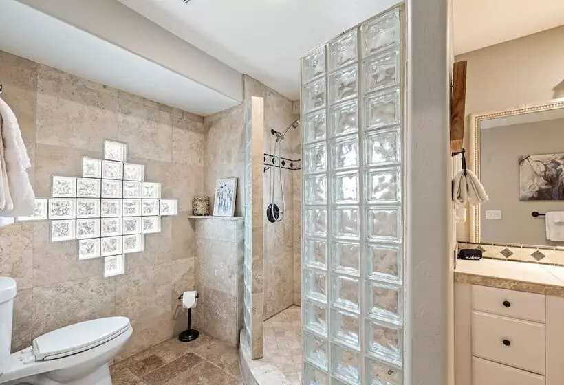 Breathtaking Meadows By Avantstay Temecula Group Retreat Pool, Pickleball, Firepit, Hot Tub