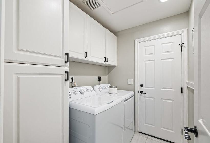 Breathtaking Meadows By Avantstay Temecula Group Retreat Pool, Pickleball, Firepit, Hot Tub