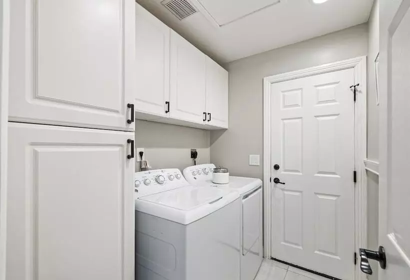 Breathtaking Meadows By Avantstay Temecula Group Retreat Pool, Pickleball, Firepit, Hot Tub