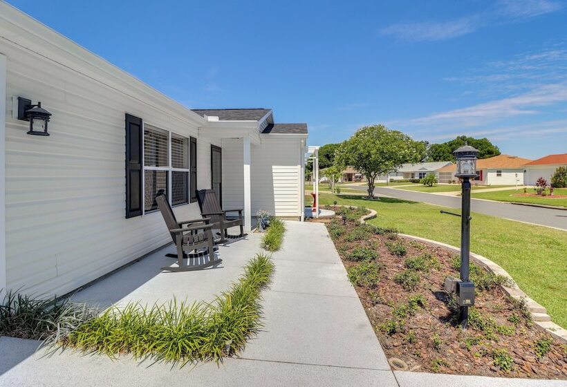 Lanai & Gas Grill: Bright Home In The Villages!